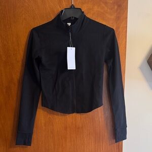 Cropped Length Athletic Black Women's zip up Jacket